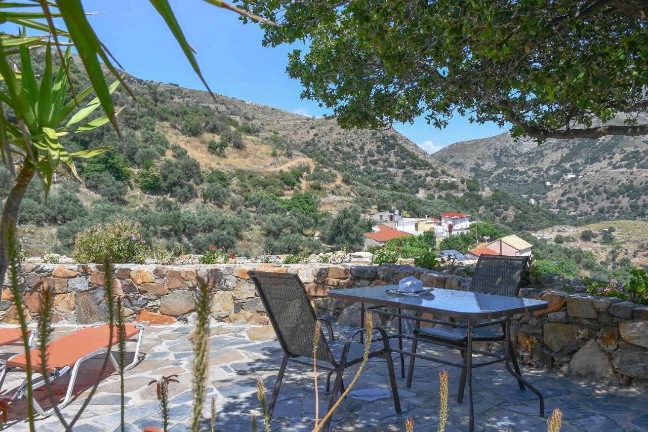 Velanos Villas Kefálion エクステリア 写真