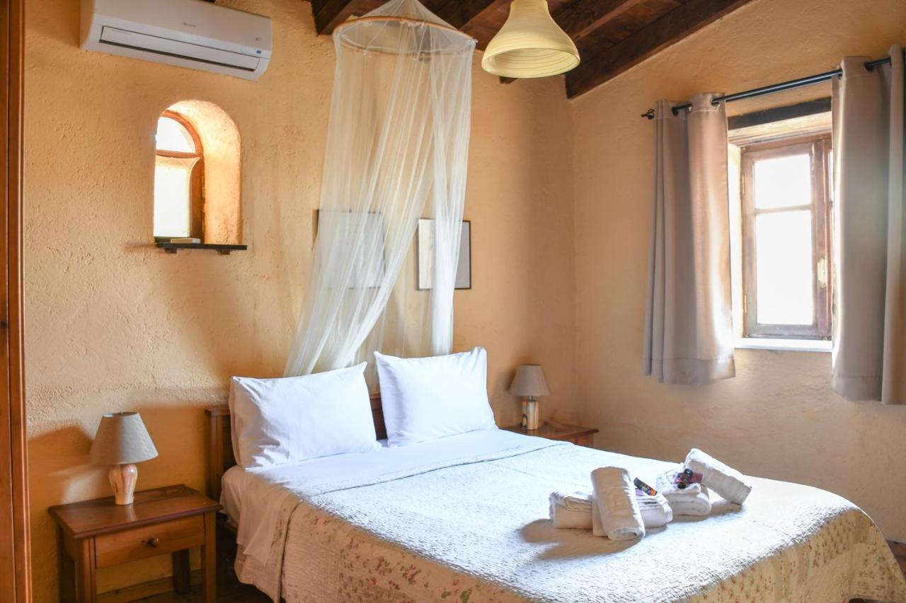 Velanos Villas Kefálion エクステリア 写真