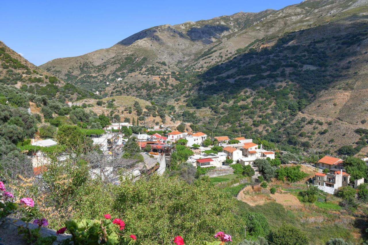 Velanos Villas Kefálion エクステリア 写真